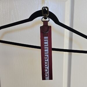 Lululemin Neverlost Keychain